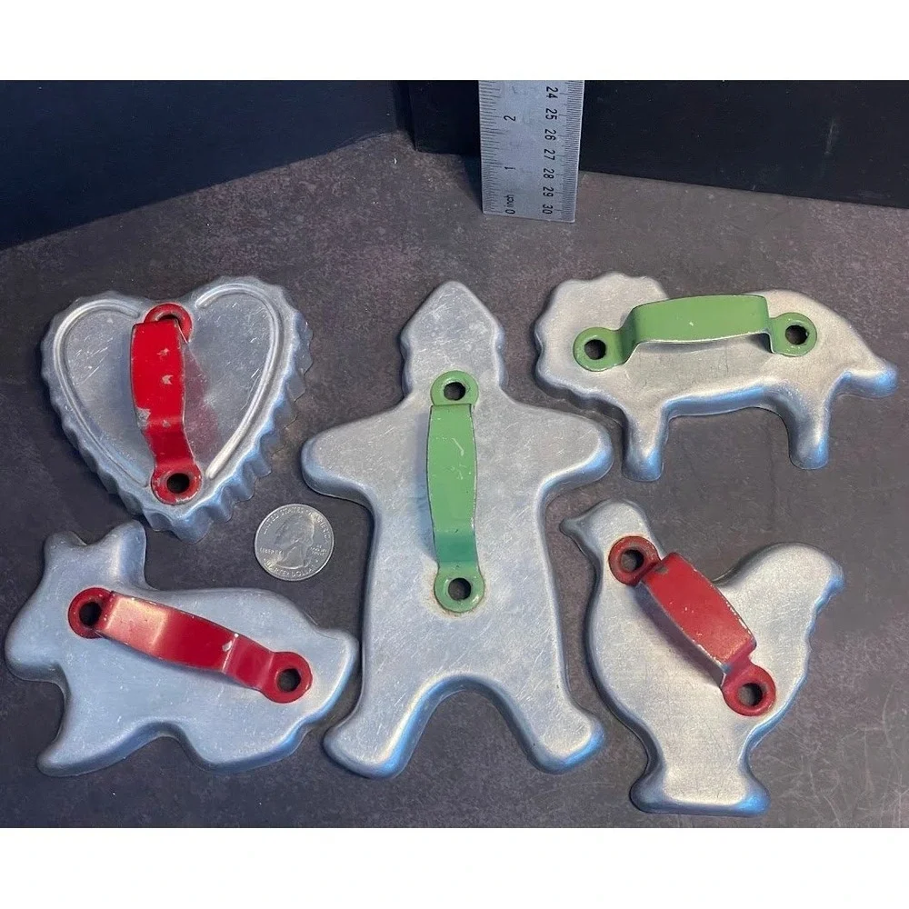 Vintage Metal Cookie Cutters Set Assorted Shapes Holiday Baking Fun‎
